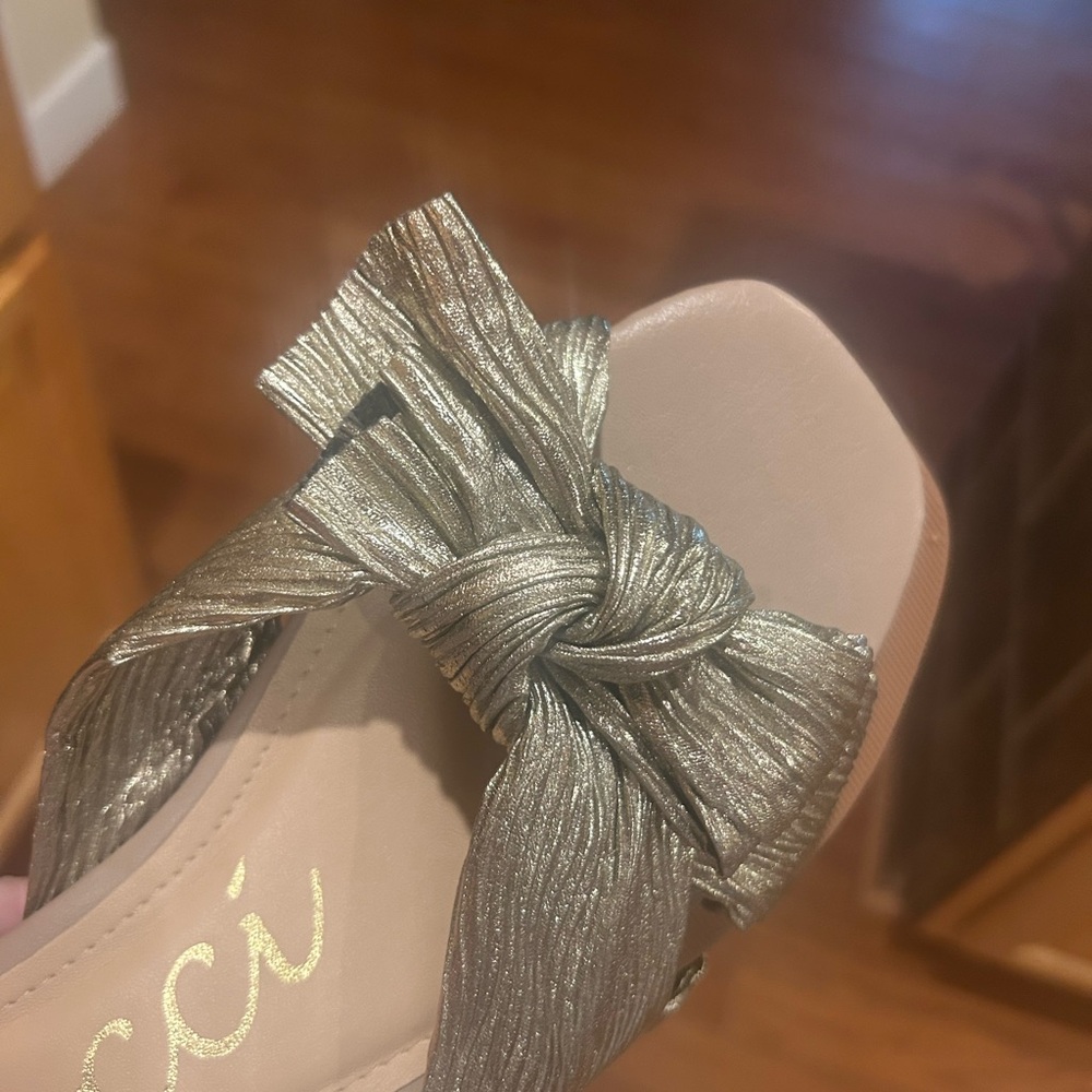 CCOCCI sandals, size 9 - Picture 2 of 2